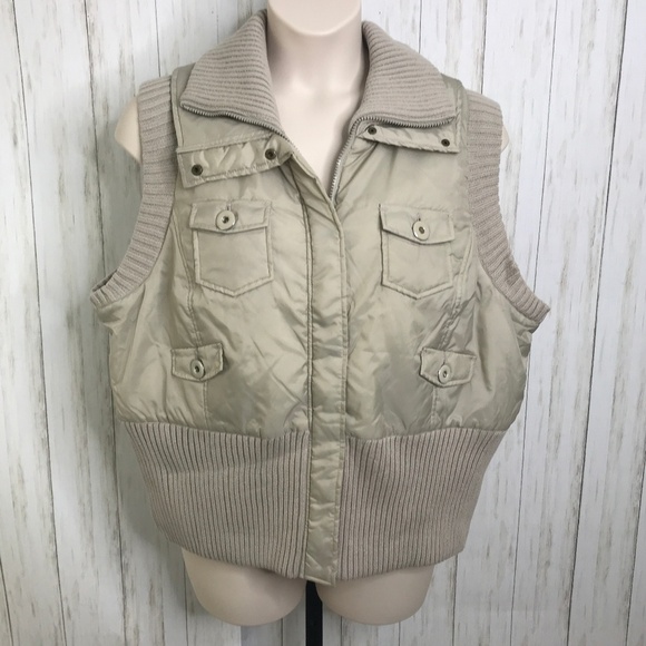 Motto your style mantra Tan reversible Vest - Picture 1 of 8